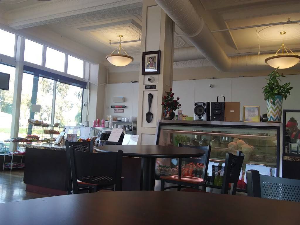 Natural-e Delicious | restaurant | 200 S Euclid Ave, Ontario, CA 91762, USA | 9099880011 OR +1 909-988-0011