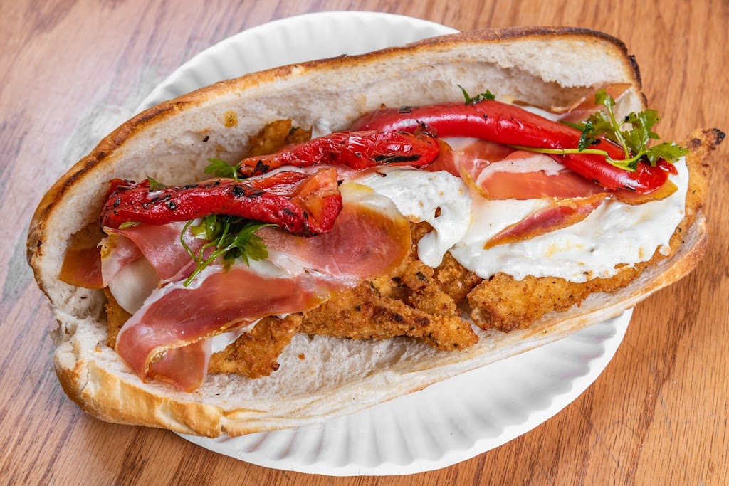 Rosarios | restaurant | 22-55 31st St, Queens, NY 11105, USA | 7187282920 OR +1 718-728-2920