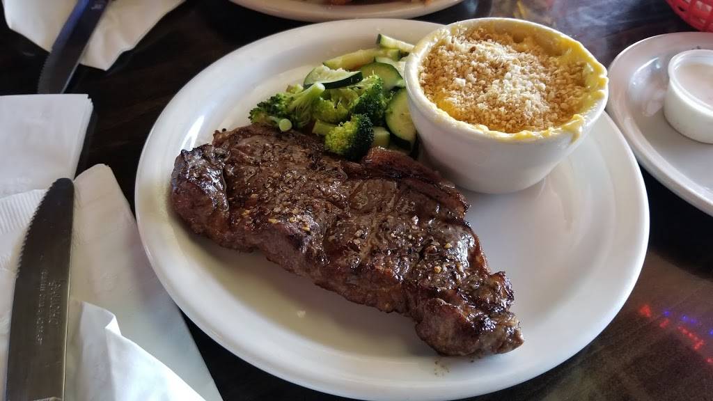 Saddle Sore Saloon | restaurant | 343 Sixth St, Norco, CA 92860, USA | 9512728283 OR +1 951-272-8283