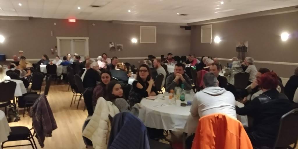 Salle du Canton Warwick | restaurant | 351 Rue Saint Louis, Warwick, QC J0A 1M0, Canada | 8193584342 OR +1 819-358-4342