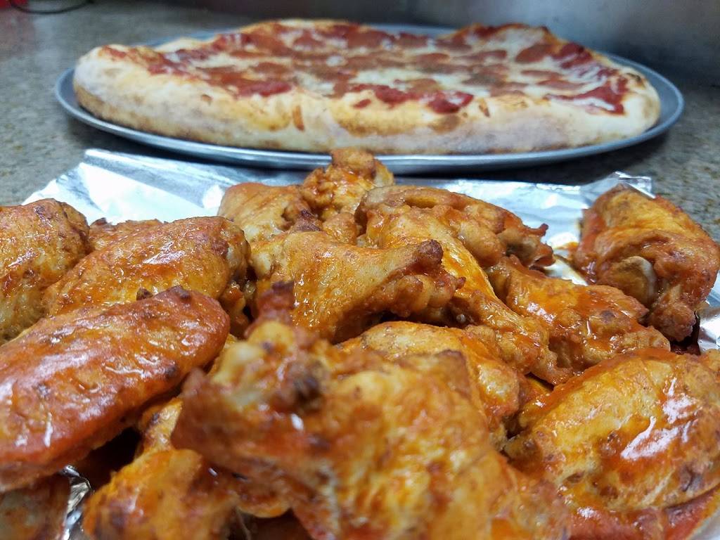 Pinocchios Pizza #1 | restaurant | 8400 a Church St, Gilroy, CA 95020, USA | 4088473464 OR +1 408-847-3464