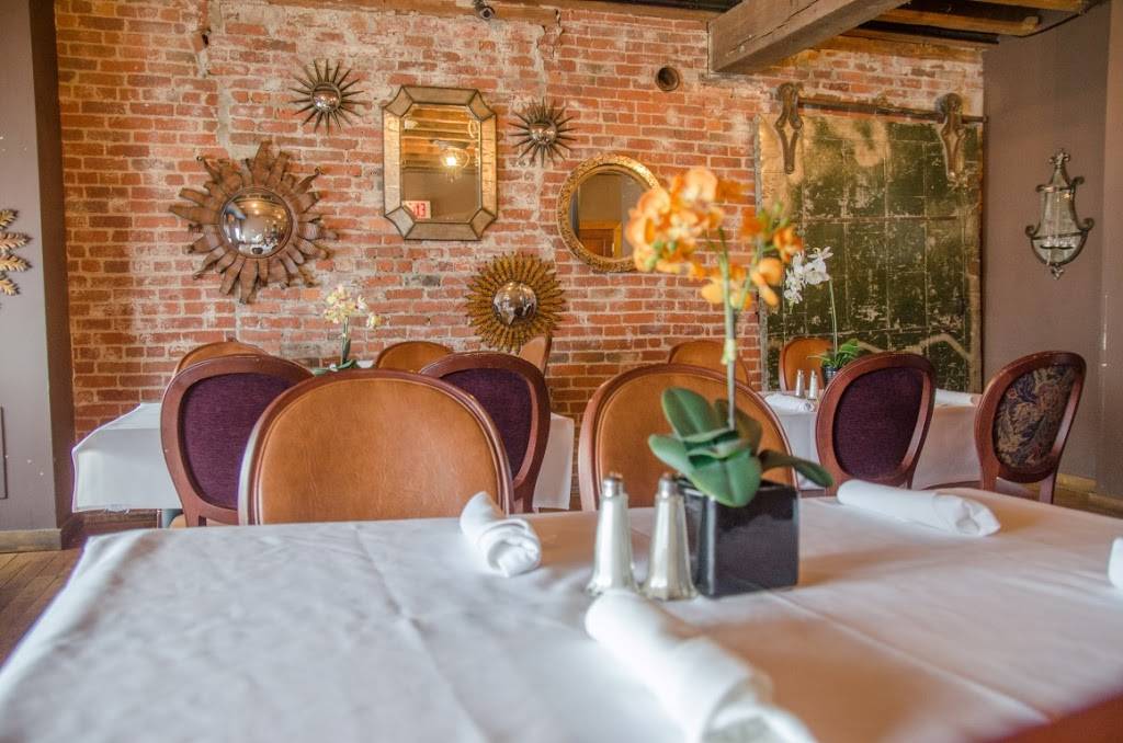 Mahoneys Irish Pub & Steakhouse | restaurant | 35 Main St, Poughkeepsie, NY 12601, USA | 8454717026 OR +1 845-471-7026