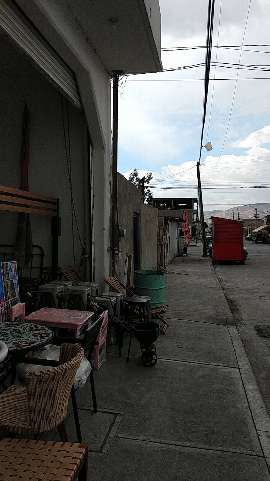 Sal y Pimienta | restaurant | Boulevard Granados 2302, Jardin Dorado, 22200 Tijuana, B.C., Mexico | 016642948832 OR +52 664 294 8832