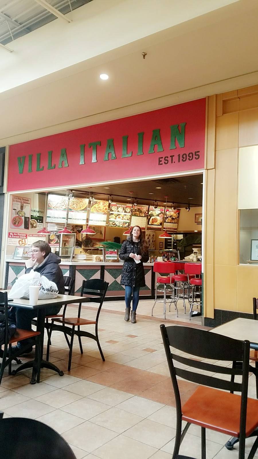 Villa Italian | restaurant | 6301 University Ave, Cedar Falls, IA 50613, USA | 3192772285 OR +1 319-277-2285
