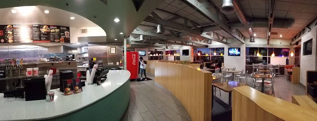 Burger City Grill | restaurant | 2064 Pacific Coast Hwy, Lomita, CA 90717, USA | 4242501240 OR +1 424-250-1240