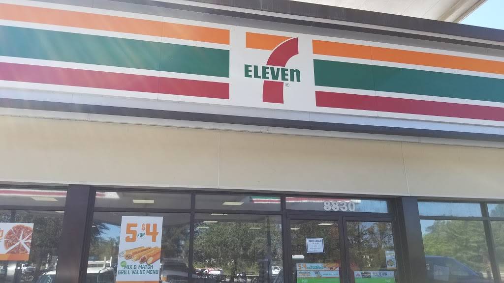 7-Eleven | bakery | 8830 Rose Ave, Orlando, FL 32810, USA | 4075231930 OR +1 407-523-1930