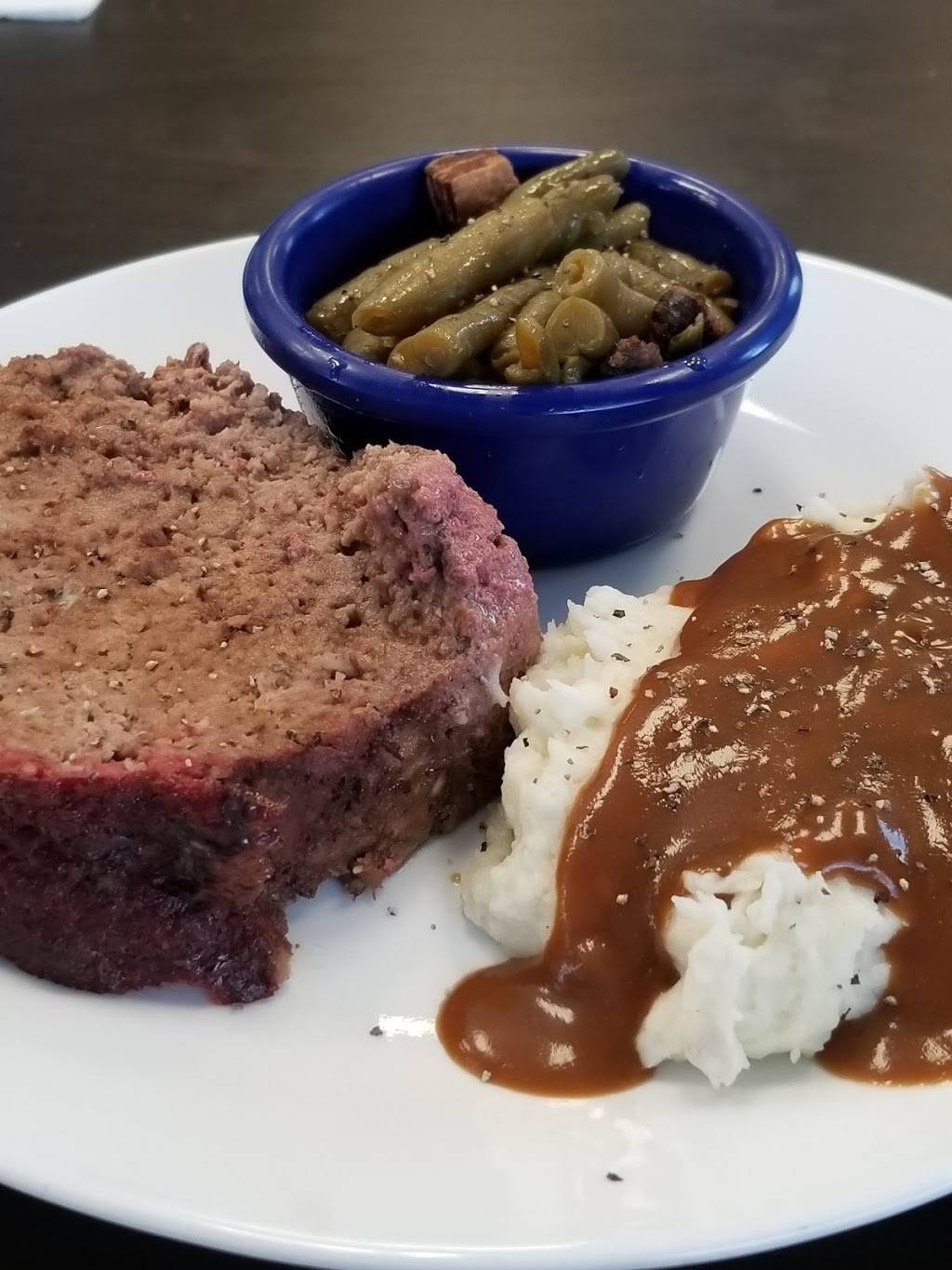 Smittys Smokin BBQ & Brisket | restaurant | 2811 N Chester Ave, Bakersfield, CA 93308, USA | 6619038757 OR +1 661-903-8757