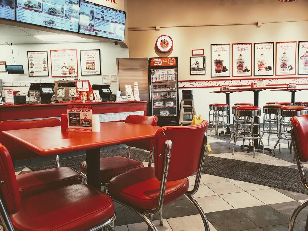 Freddys Frozen Custard & Steakburgers | restaurant | 2420 Lincoln Way Suite 102, Ames, IA 50014, USA | 5157354010 OR +1 515-735-4010