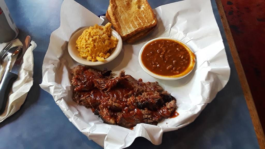 Colts Pig Stand | restaurant | 1633 North, US-1, Ormond Beach, FL 32174, USA | 3868980360 OR +1 386-898-0360