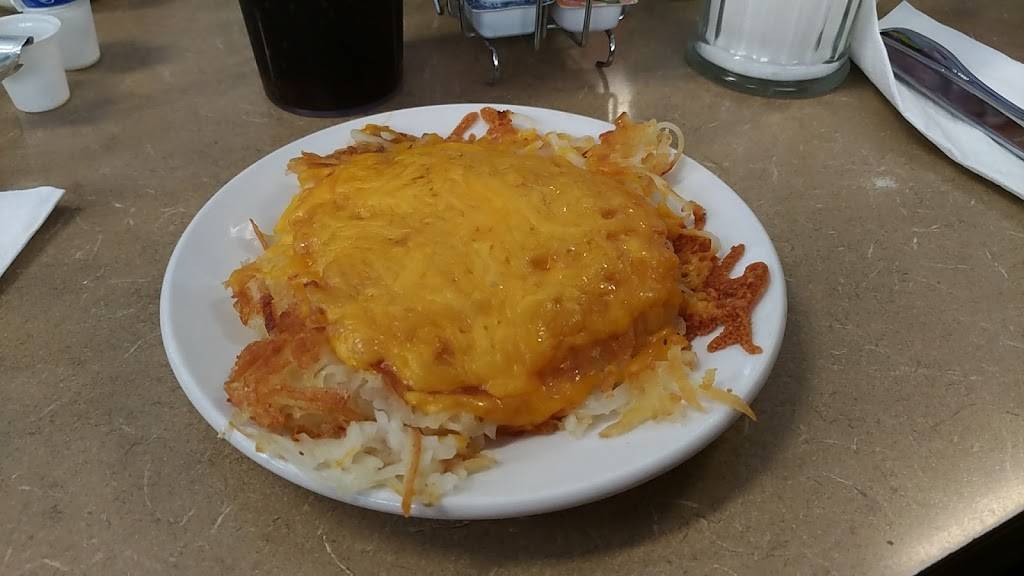 Betsys Restaurant | restaurant | 650 Tennant Station, Morgan Hill, CA 95037, USA | 4087793721 OR +1 408-779-3721