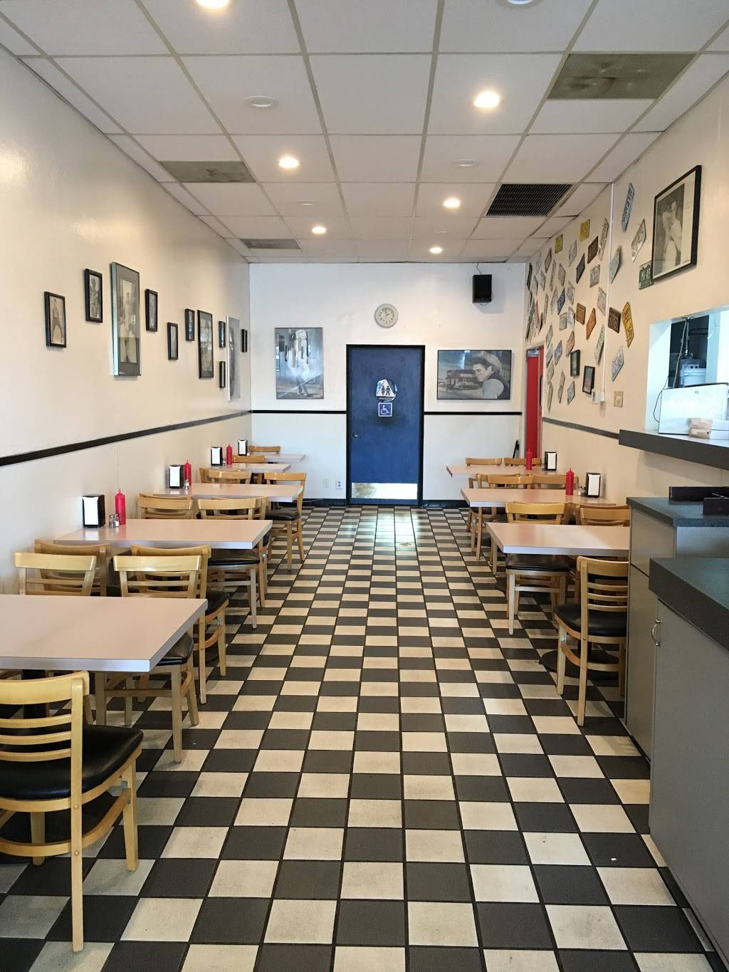 Evies Hamburgers | restaurant | 2861 Ygnacio Valley Rd, Walnut Creek, CA 94598, USA | 9259344737 OR +1 925-934-4737