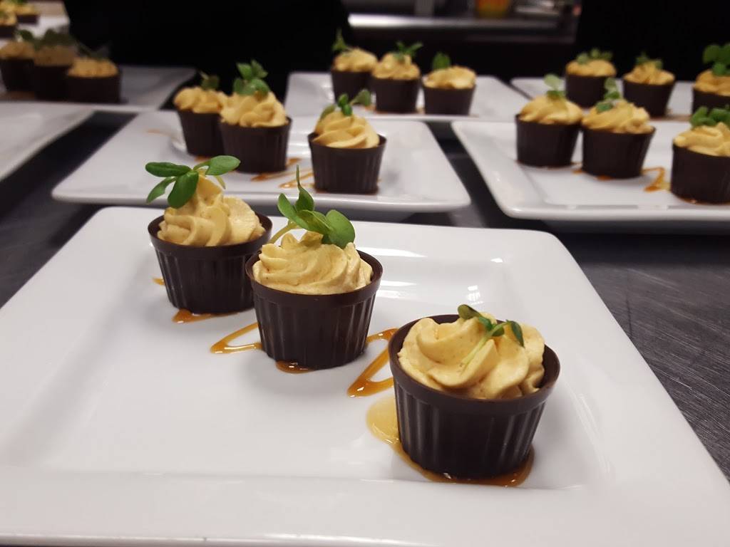 Seasonal Grille | restaurant | 150 W State St, Hastings, MI 49058, USA | 2699489222 OR +1 269-948-9222