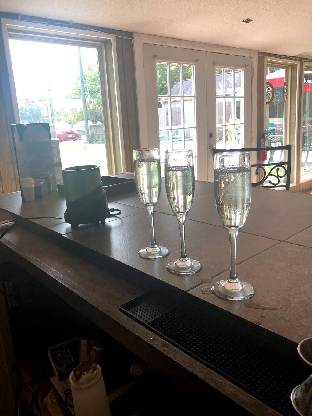 Whats Cookin | restaurant | 926 FM Rd 518 East, Kemah, TX 77565, USA | 2815497114 OR +1 281-549-7114