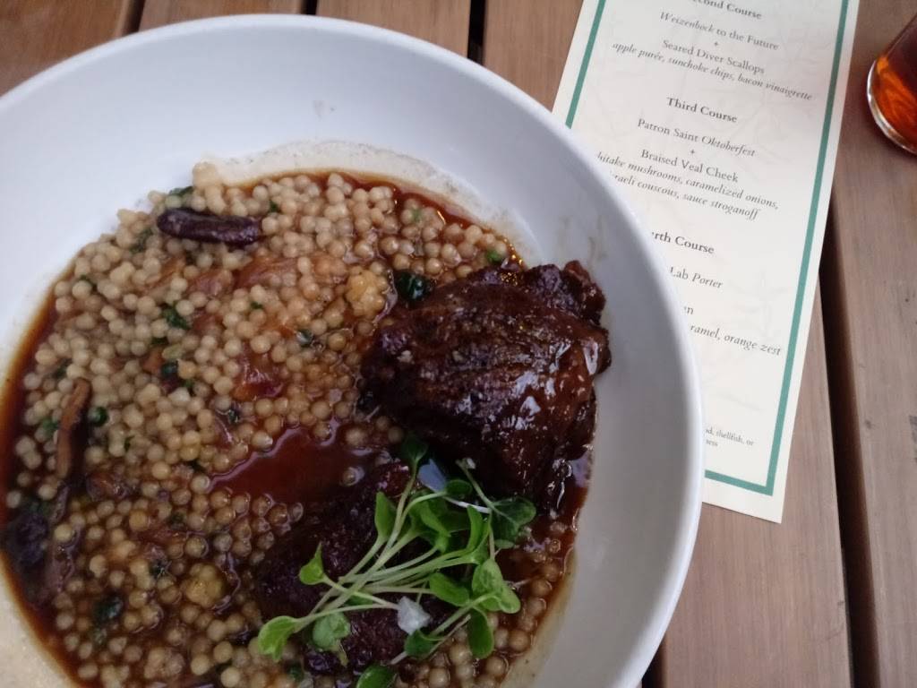 Robinia Courtyard | restaurant | 829 E Washington Ave, Madison, WI 53703, USA | 6084780181 OR +1 608-478-0181