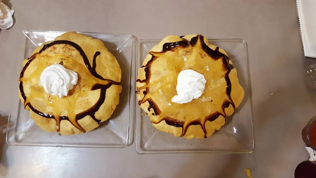 El Arbol | restaurant | 107 E Main St, Wolfe City, TX 75496, USA | 9034962323 OR +1 903-496-2323