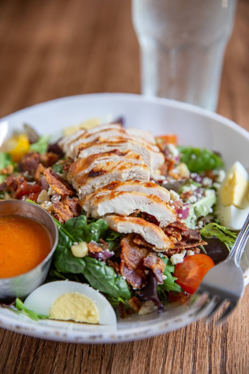 Hickory Shaft Bistro | restaurant | 330 S Middleton Dr NW, Calabash, NC 28467, USA | 9108329097 OR +1 910-832-9097