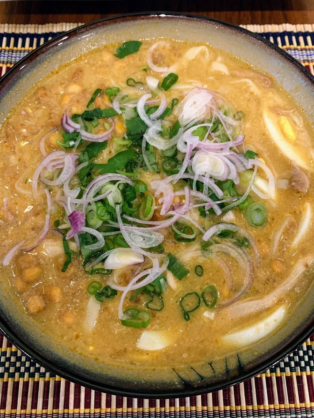 Inlay Burmese Kitchen | restaurant | 500 E Round Grove Rd #315, Lewisville, TX 75067, USA | 2145139695 OR +1 214-513-9695