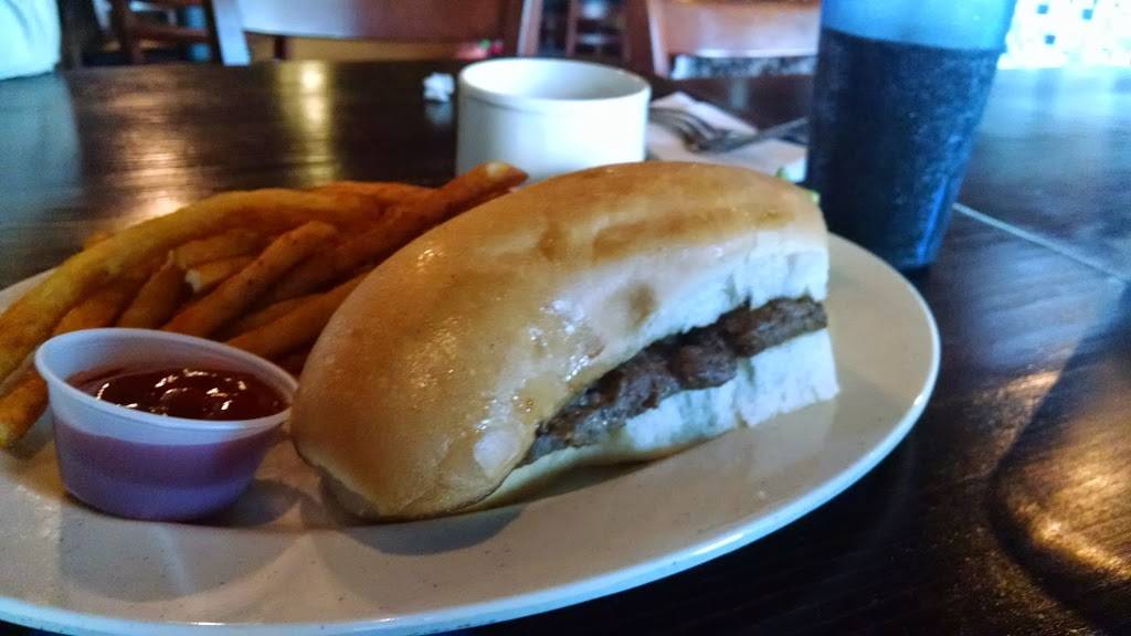 Davids Seafood Kitchen | restaurant | 802 Texas Pkwy, Stafford, TX 77477, USA | 2812618500 OR +1 281-261-8500