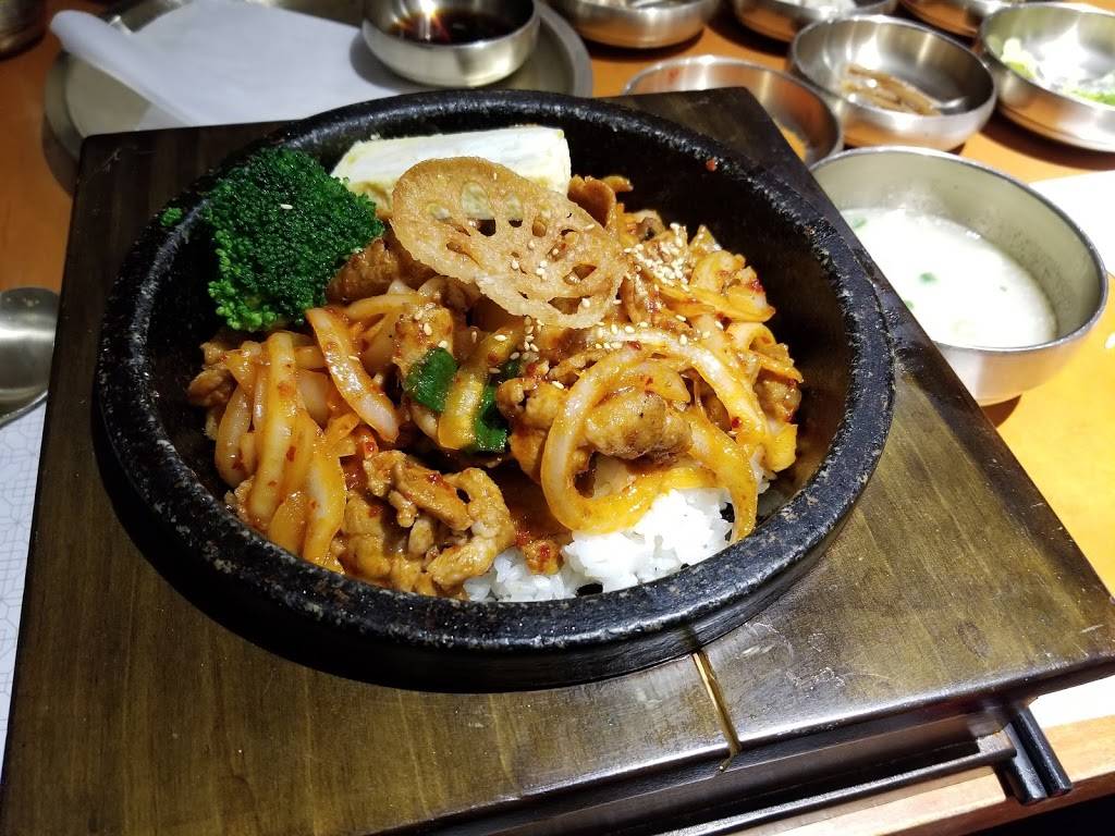 Koryo Samgyetang 고려삼계탕 | restaurant | 5865 Leslie St, North York, ON M2H 1W8, Canada | 4164930880 OR +1 416-493-0880