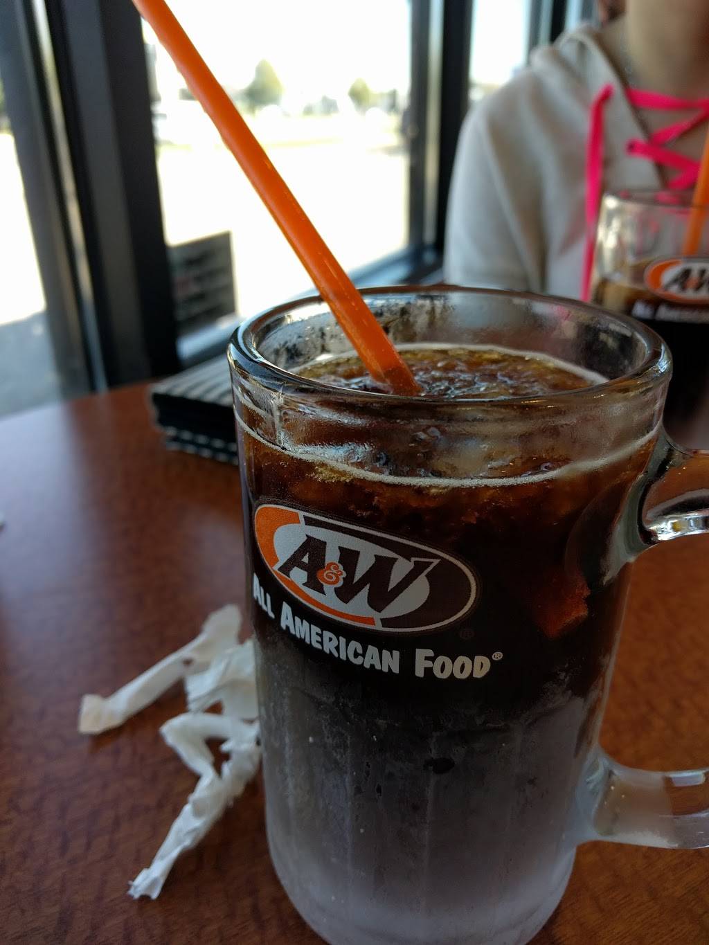 A&W Restaurant | restaurant | 32227 Ford Rd, Garden City, MI 48135, USA | 7342618160 OR +1 734-261-8160