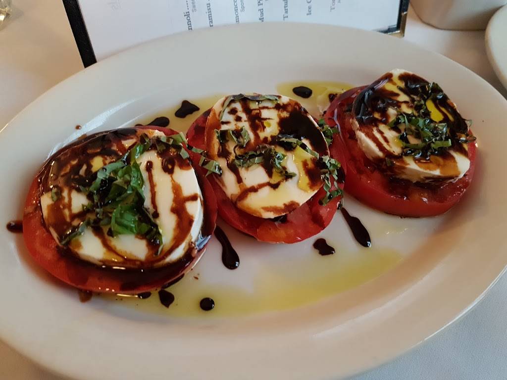 Amalfi Ristorante Italiano | restaurant | 12307 Wilkins Ave, Rockville, MD 20852, USA | 3017707888 OR +1 301-770-7888