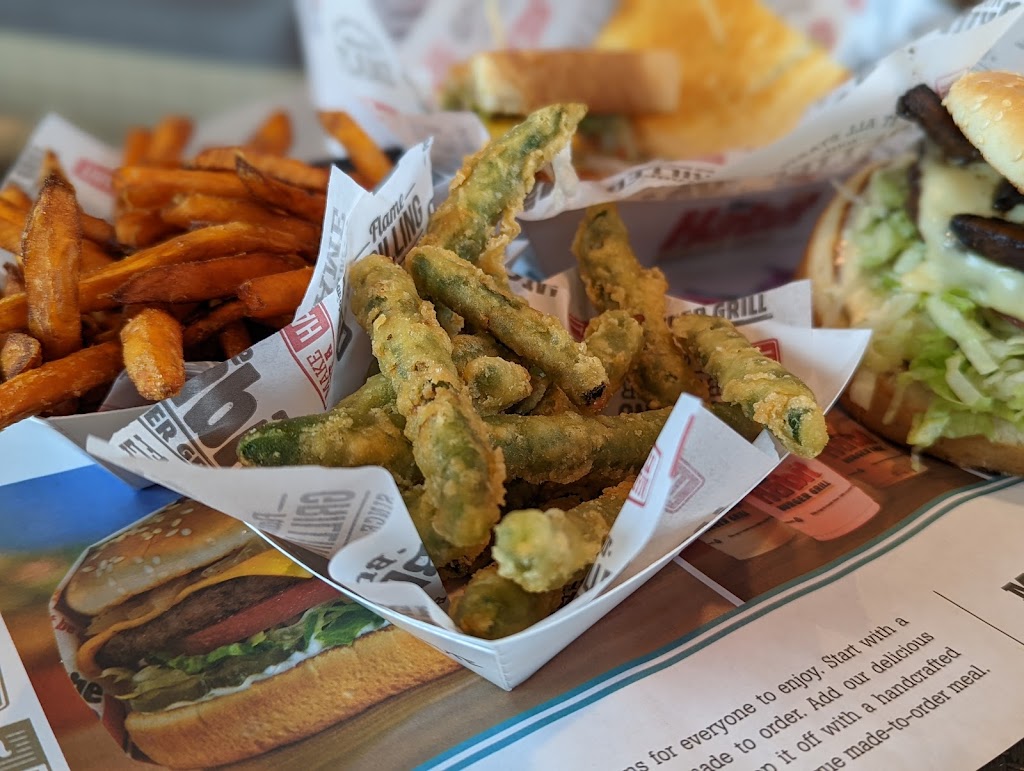 The Habit Burger Grill | restaurant | 2831 Duportail St, Richland, WA 99352, USA | 5096060880 OR +1 509-606-0880