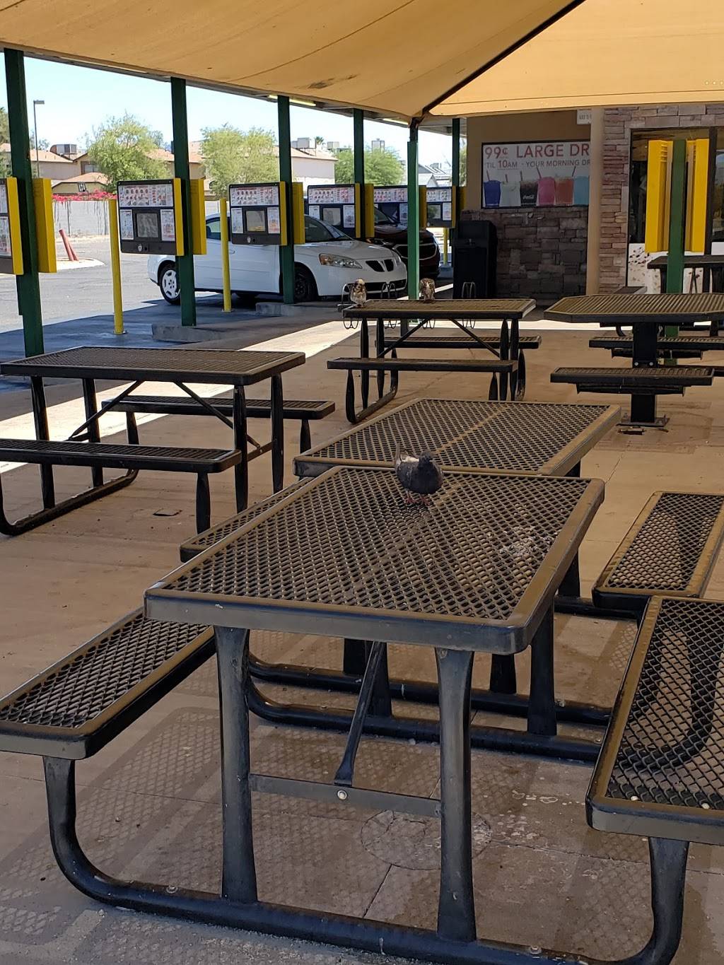 Sonic Drive-In | restaurant | 10969 N 83rd Ave, Peoria, AZ 85345, USA | 6234121500 OR +1 623-412-1500