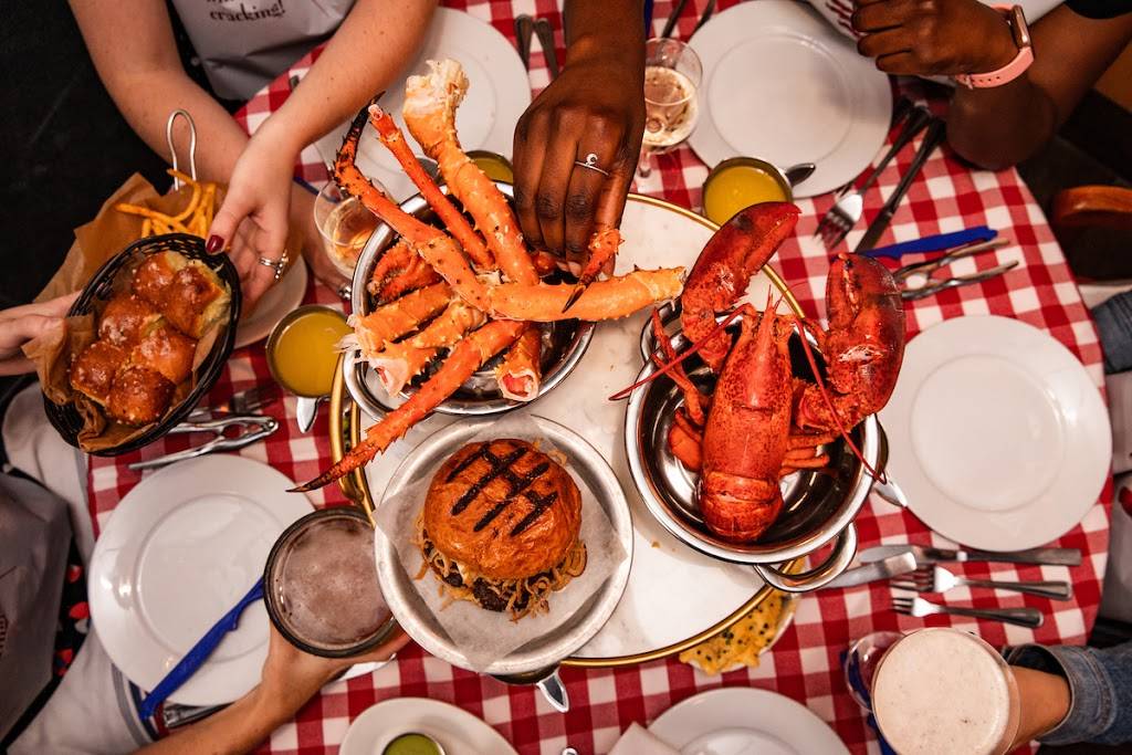 Crab Cellar | restaurant | 1962 N Halsted St, Chicago, IL 60614, USA | 7732481737 OR +1 773-248-1737