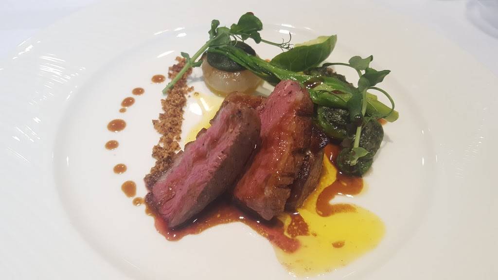 Initiale | restaurant | 54 Rue Saint-Pierre, Québec, QC G1K 4A1, Canada | 4186941818 OR +1 418-694-1818