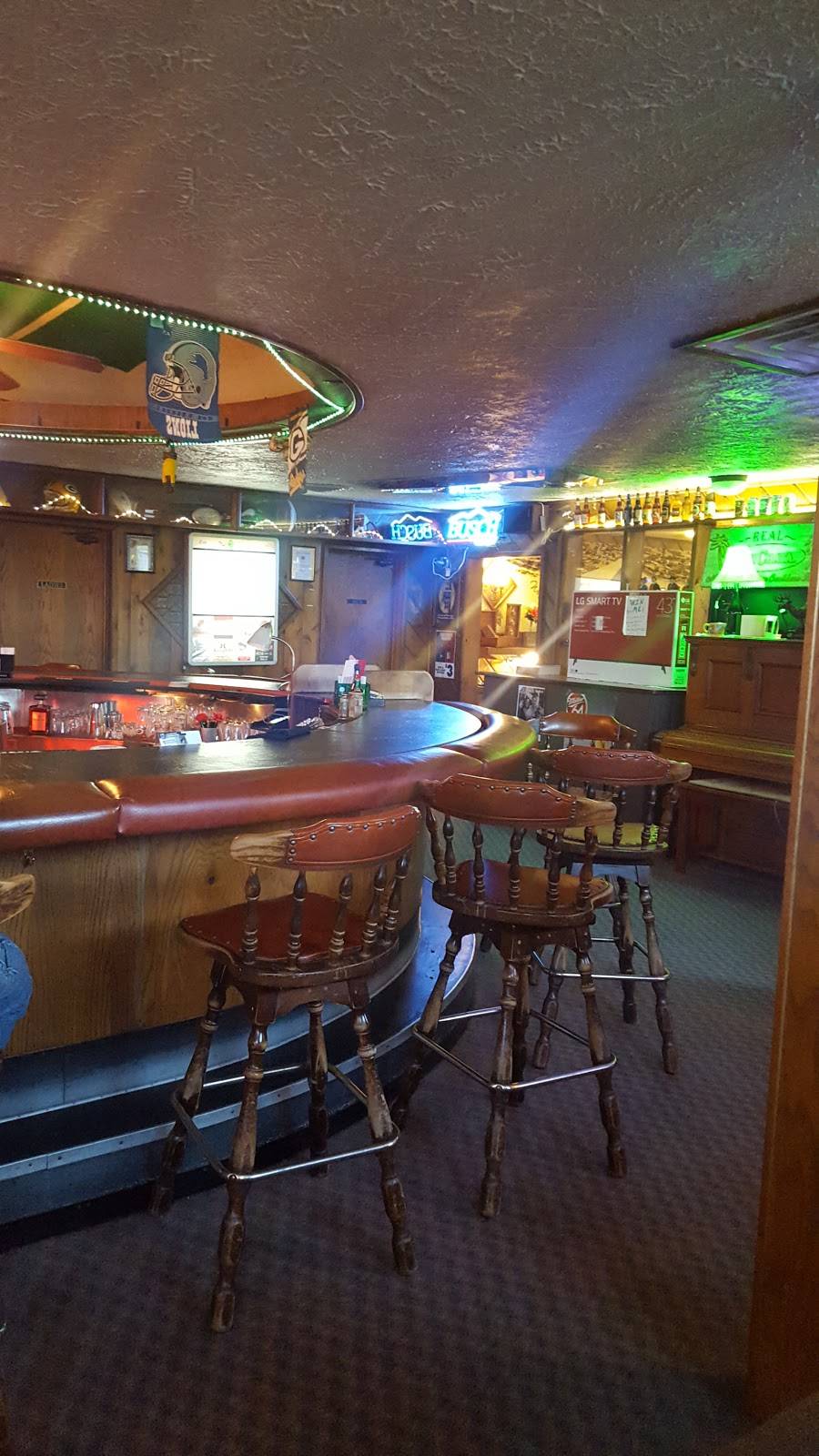 Club 13 Restaurant & Lounge | restaurant | 784 N Lake St, Phillips, WI 54555, USA | 7153393456 OR +1 715-339-3456