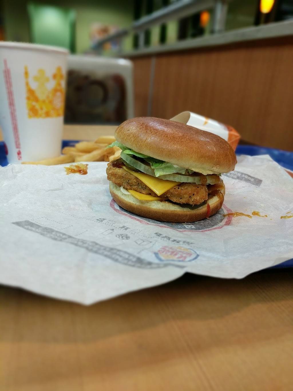 Burger King | restaurant | 200 Silvercreek Pkwy N, Guelph, ON N1H 7P7, Canada | 5197638281 OR +1 519-763-8281