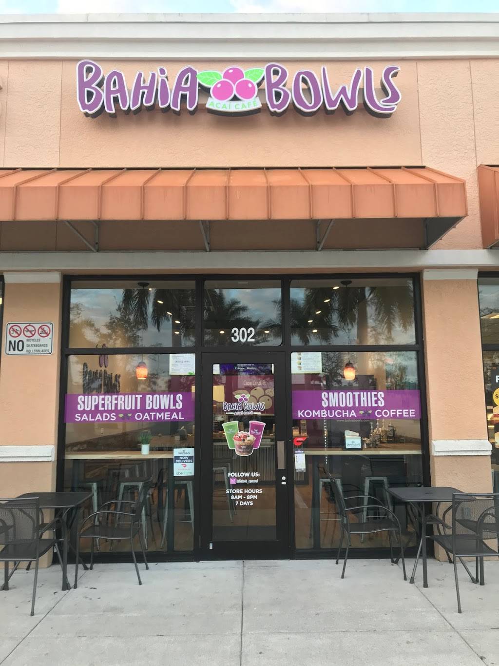 Bahia Bowls Cape Coral | cafe | 2522 Santa Barbara Blvd #302, Cape Coral, FL 33914, USA | 2397722618 OR +1 239-772-2618