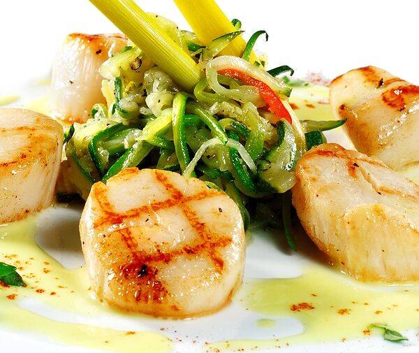 Sportsmens Den | restaurant | 15001 Sibley Rd, Riverview, MI 48193, USA | 7344794800 OR +1 734-479-4800