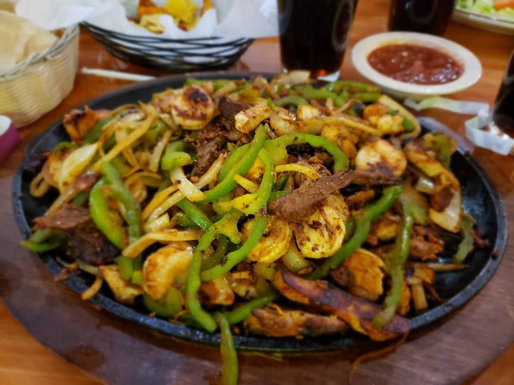 Casa Juarez | restaurant | 12710 Dorsett Rd, Maryland Heights, MO 63043, USA | 3143179404 OR +1 314-317-9404