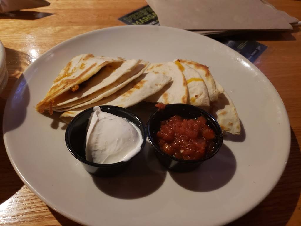 Applebees Grill + Bar | restaurant | 8312 MN-7, St Louis Park, MN 55426, USA | 9529336701 OR +1 952-933-6701