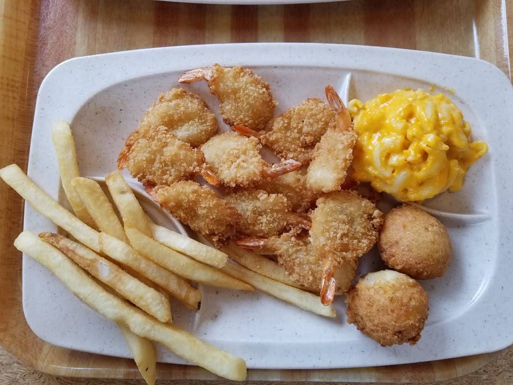 Captain Ds | restaurant | 4320 Goodman Rd, Horn Lake, MS 38637, USA | 6623930090 OR +1 662-393-0090