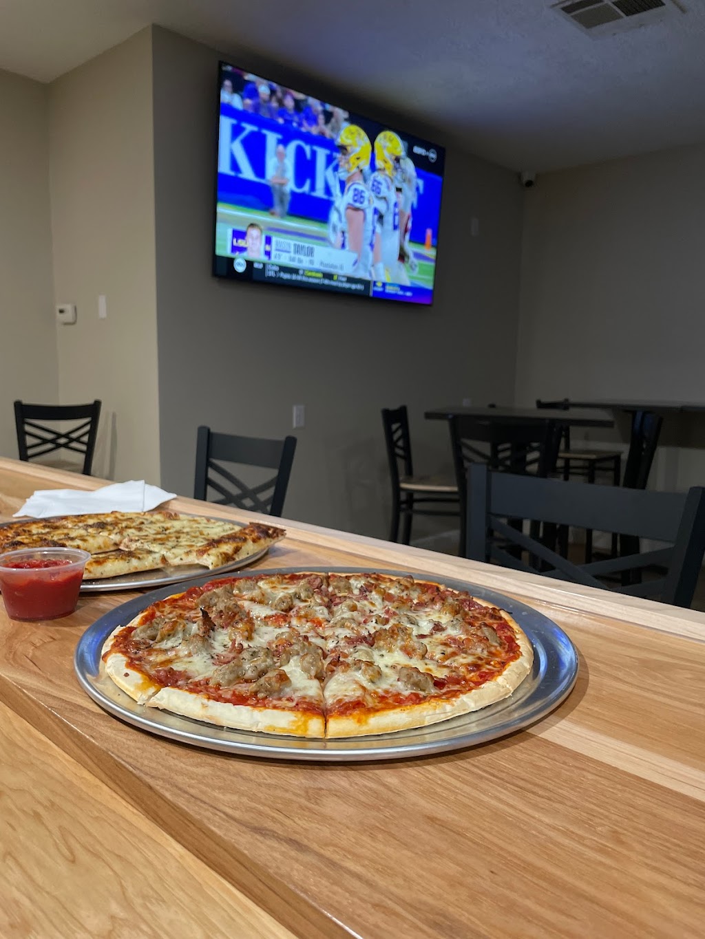 Pinchers Crawfish & Daiquiris | restaurant | 920 Sampson St Ste A, Westlake, LA 70669, USA | 3374295099 OR +1 337-429-5099