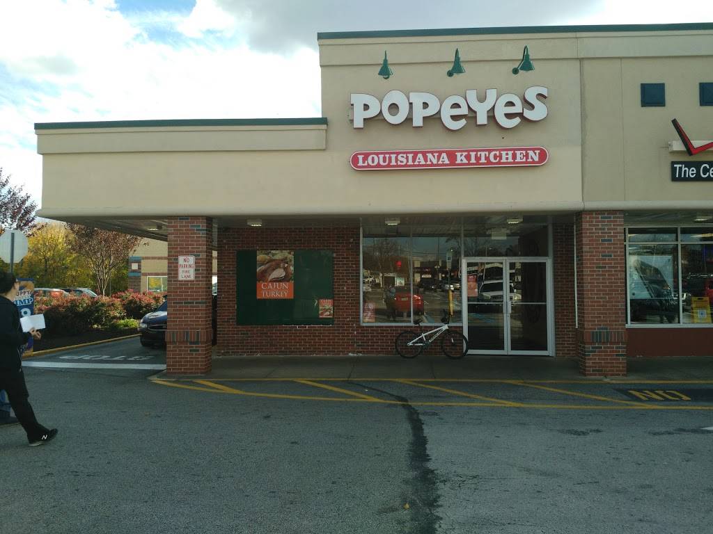 Popeyes Louisiana Kitchen | restaurant | 7124-62 Ridge Ave, Philadelphia, PA 19128, USA | 2673355639 OR +1 267-335-5639