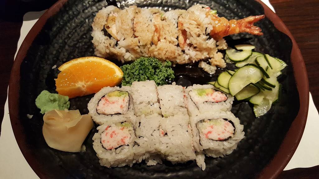 Kiku Sushi | restaurant | 670 W Huntington Dr, Monrovia, CA 91016, USA | 6263579971 OR +1 626-357-9971