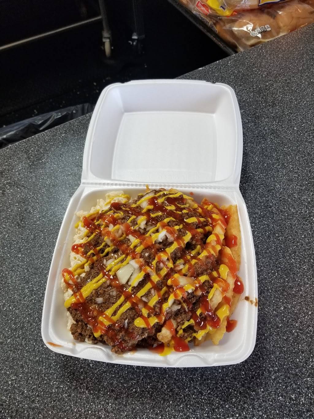 Bellas Greece Hots | restaurant | 745 Maiden Ln, Rochester, NY 14615, USA | 5854812001 OR +1 585-481-2001