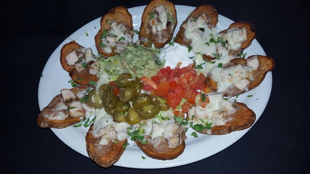 Ricos Grill | restaurant | 8000 Research Forest Dr #200, The Woodlands, TX 77382, USA | 2814654820 OR +1 281-465-4820