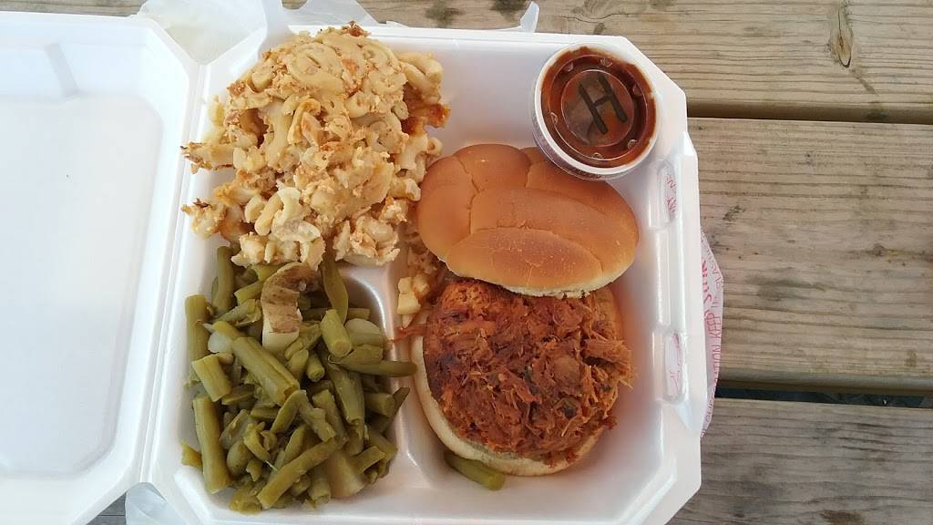 Paulies Pig Out | restaurant | 7376 Rockfish Valley Hwy, Afton, VA 22920, USA | 4343612001 OR +1 434-361-2001