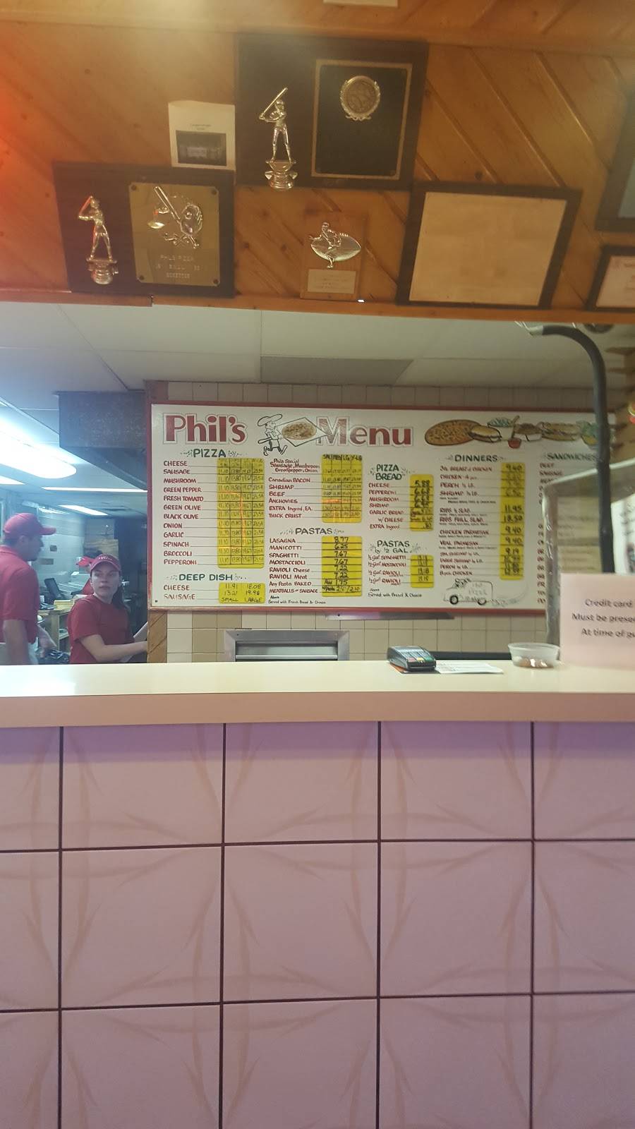 Phils Pizza | restaurant | 8932 Ridgeland Ave, Oak Lawn, IL 60453, USA | 7085994747 OR +1 708-599-4747