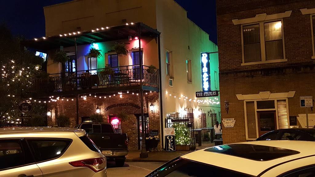 The Stables Downtown Grill | restaurant | 206 N Spring St, Tupelo, MS 38804, USA | 6628401100 OR +1 662-840-1100