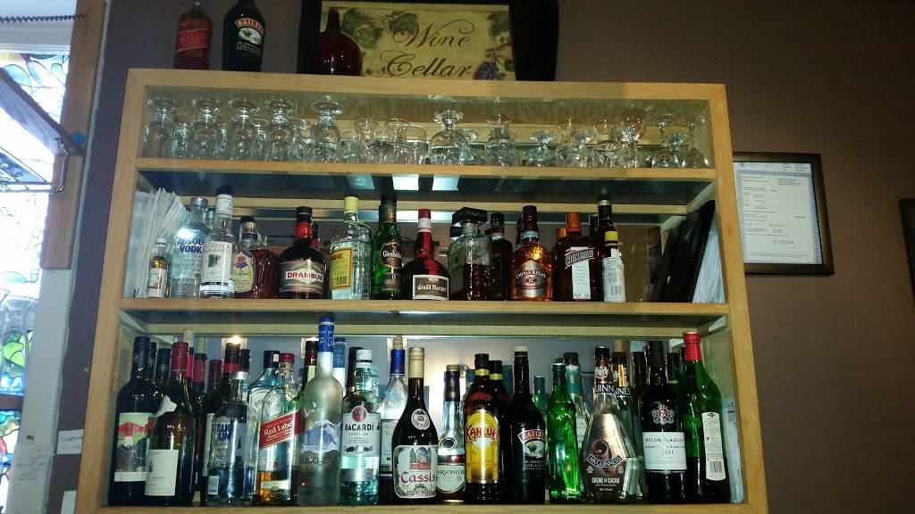 Cassis Bistro | restaurant | 27 Queen St, Lakefield, ON K0L 2H0, Canada | 7056528045 OR +1 705-652-8045