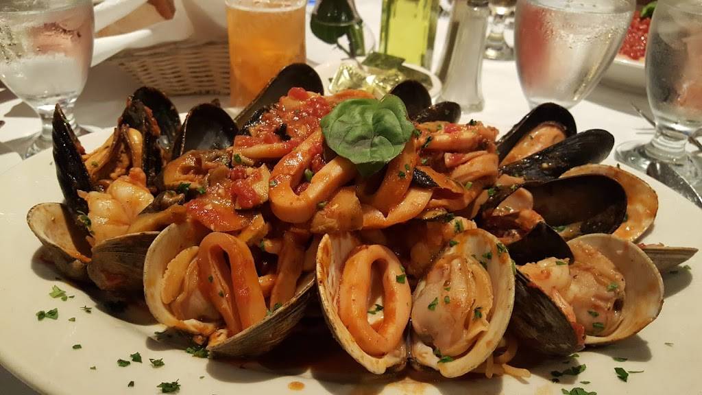 Scaramellas | restaurant | 1 Southfield Ave, Dobbs Ferry, NY 10522, USA | 9146936024 OR +1 914-693-6024