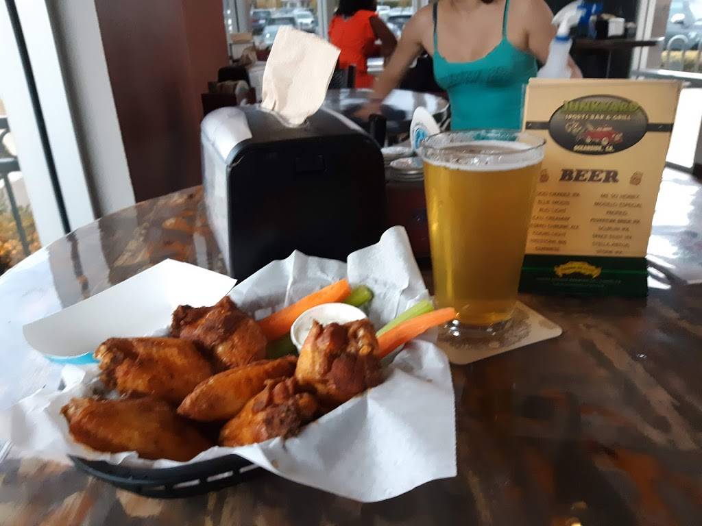 Junkyard Sports Bar & Grill | restaurant | Oceanside, CA 92056, USA | 7602316600 OR +1 760-231-6600