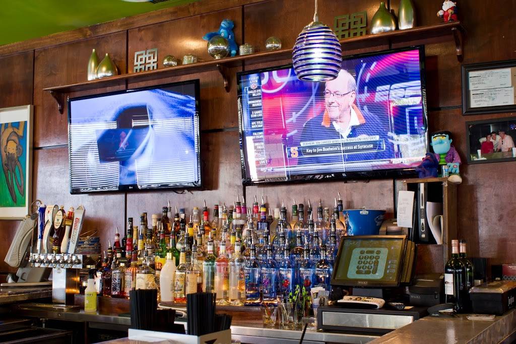 Blue Monkey Bar & Grill | restaurant | 9607, 7550 Mission Hills Dr # 326, Naples, FL 34119, USA | 2395972583 OR +1 239-597-2583