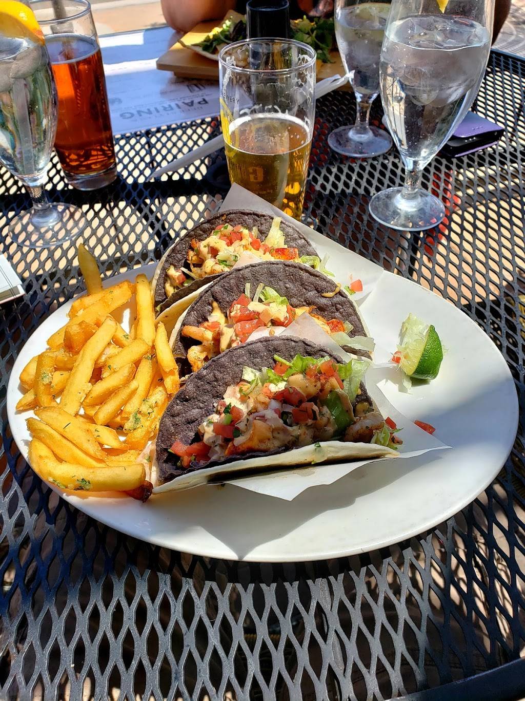 Gordon Biersch Brewery Restaurant | restaurant | 2218 E Williams Field Rd #101, Gilbert, AZ 85295, USA | 4807220883 OR +1 480-722-0883