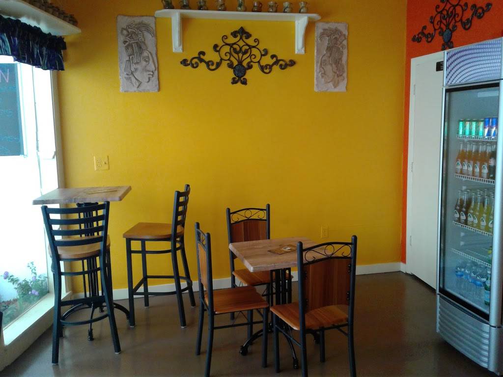 Cafe Tecun | restaurant | 7 N L St, Lake Worth, FL 33460, USA | 5612603404 OR +1 561-260-3404